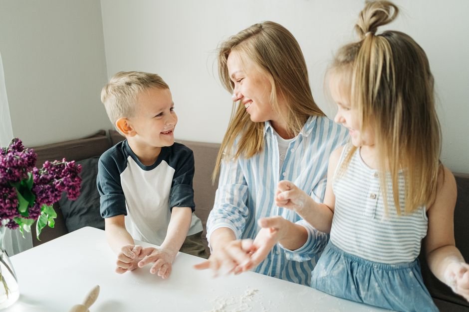 CRA Child Benefit Error Costs Ottawa Mother Thousands