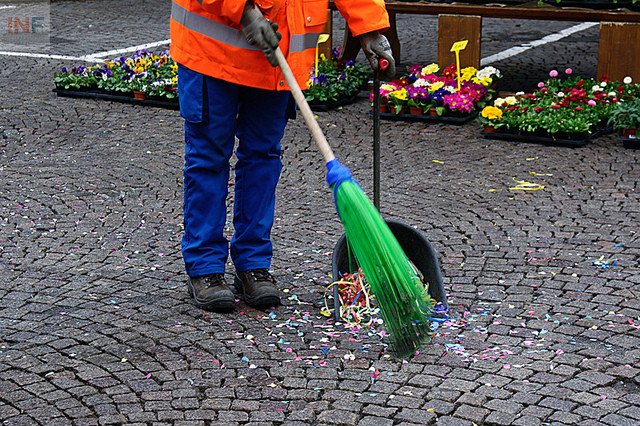road sweeping jobs